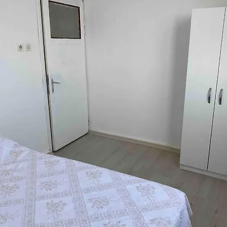 Apartment Deniz Manzarali,Terasli,Doga Icinde Muestakilsi Ev *