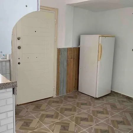 Deniz Manzarali,Terasli,Doga Icinde Muestakilsi Ev Alanya